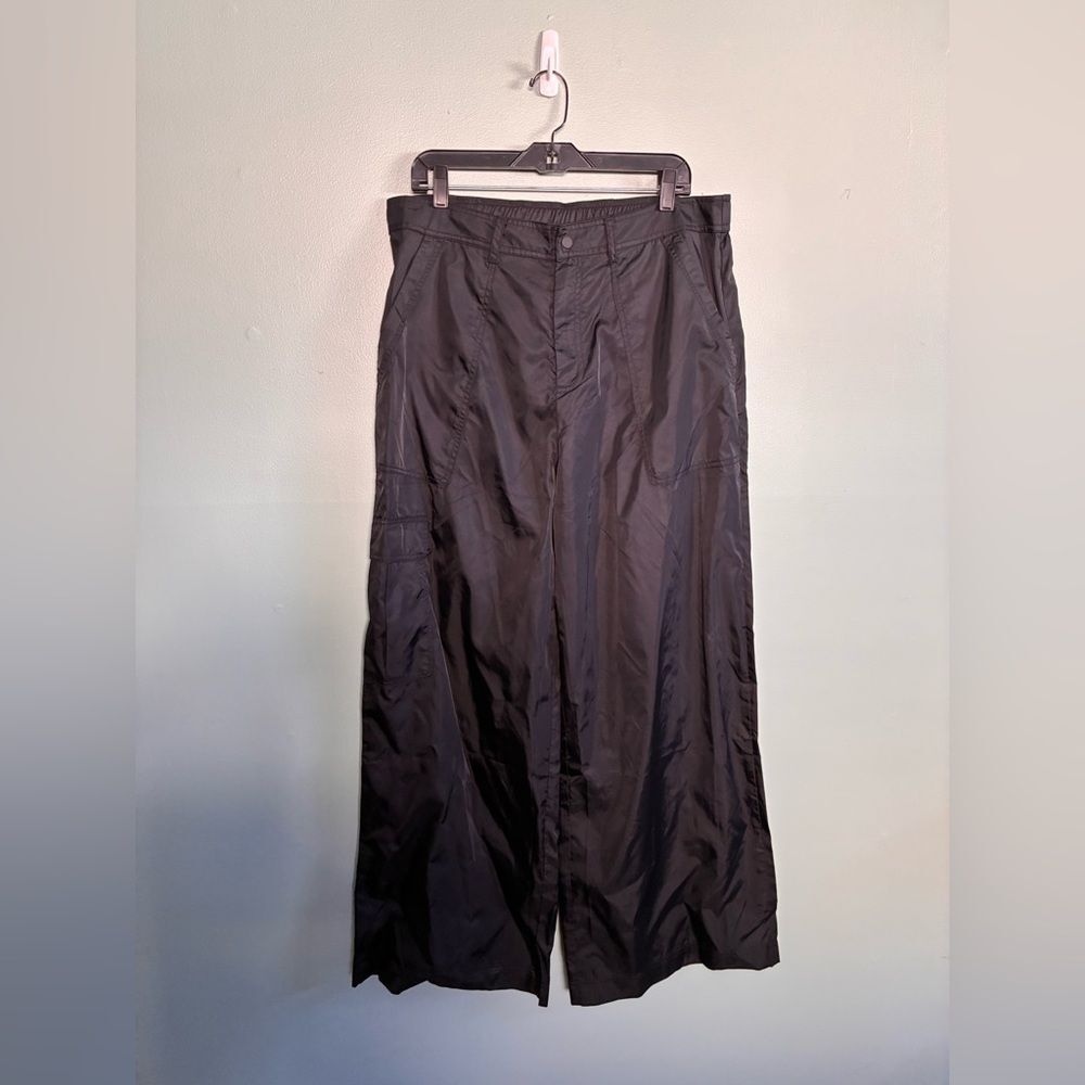 Fabletics Women's Extra Wide Leg Black Pants Cargo Shine Yoga Sz XL